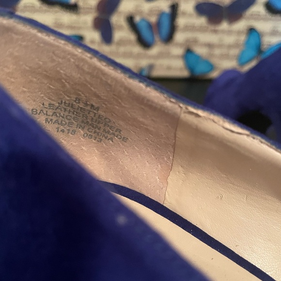 Blue Suede Shoes - Picture 3 of 4